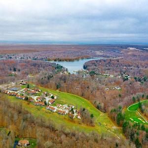 Crown Resorts At Wolf Run